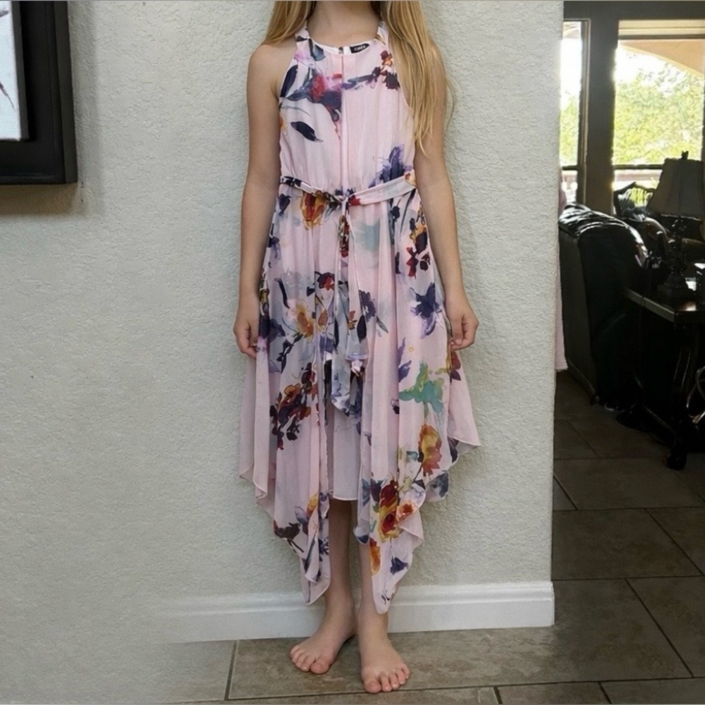 Zuni Girls Dress Low HandKerchief Skirt over the Shorts Lined. Size 10, Like new